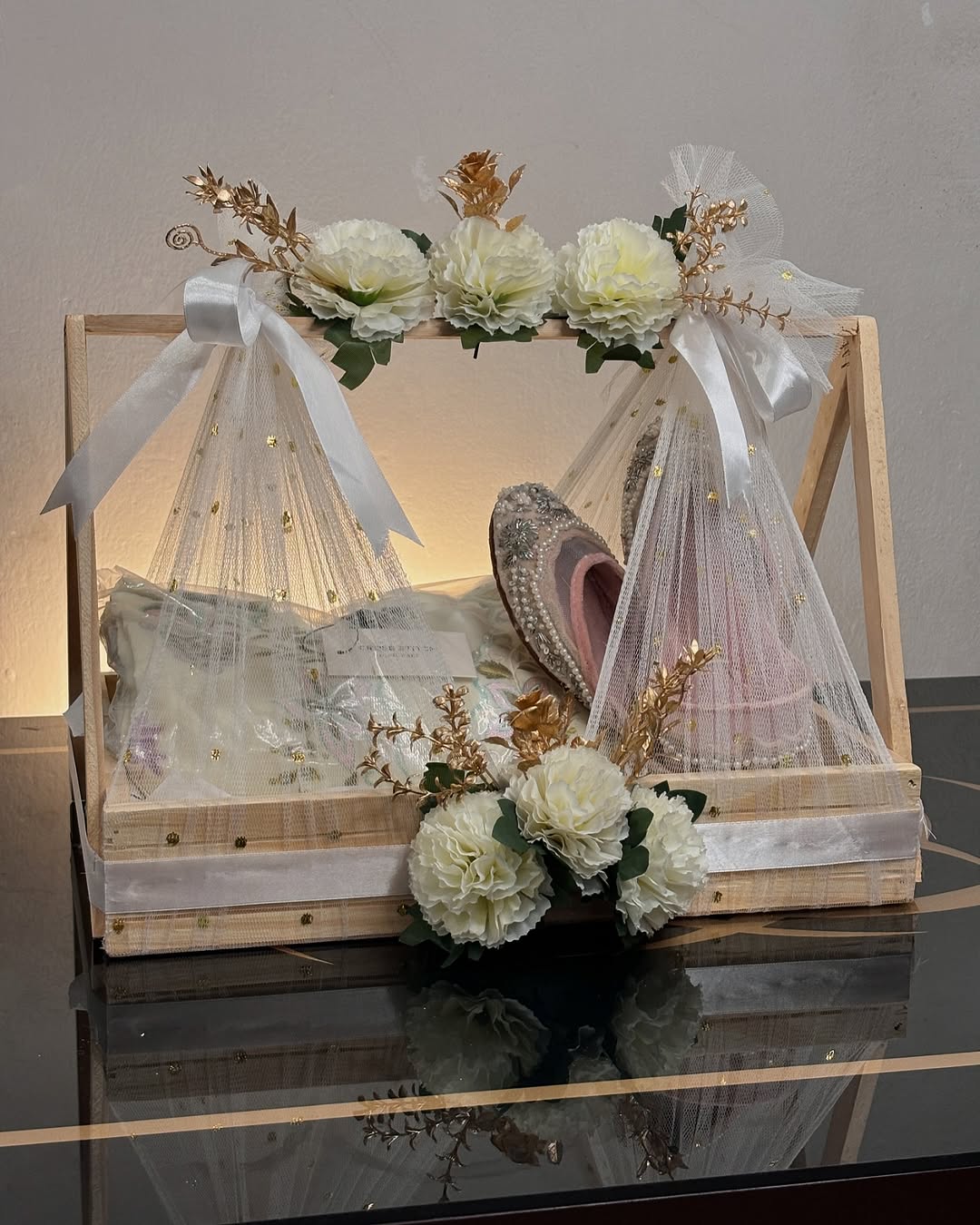 Eid Gift Basket for Her – Elegant Eid Celebration Gift